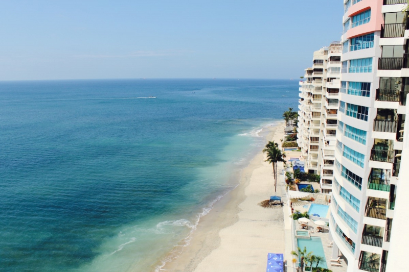 chambre-hote-PUGET VILLE-min_beach_ocean_shore_hotel_palm_tree-33726